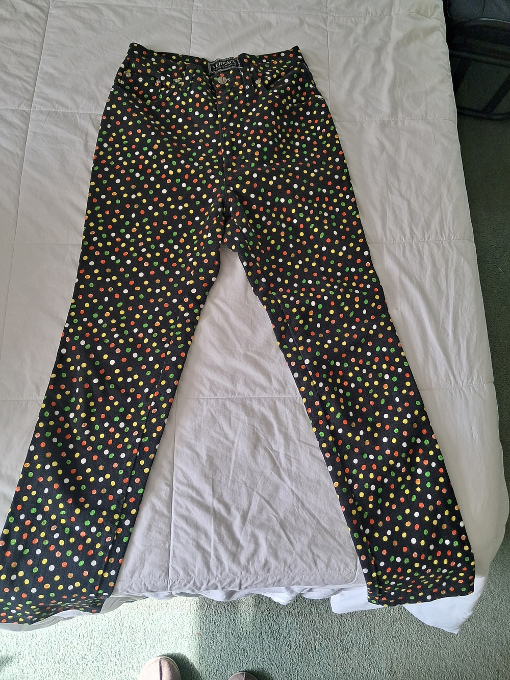 Authentic Versace Black High-Rise Jeans with Multicolor Polka Dot Print - Picture 4 of 13